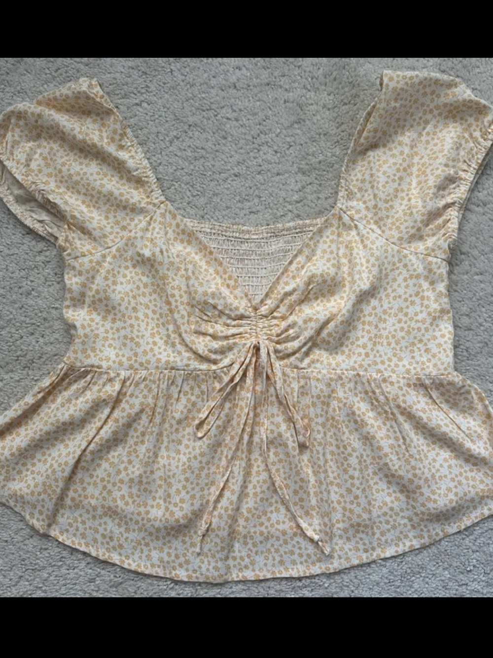 PacSun Cream and Yellow Floral Tie-Front Peplum Blouse